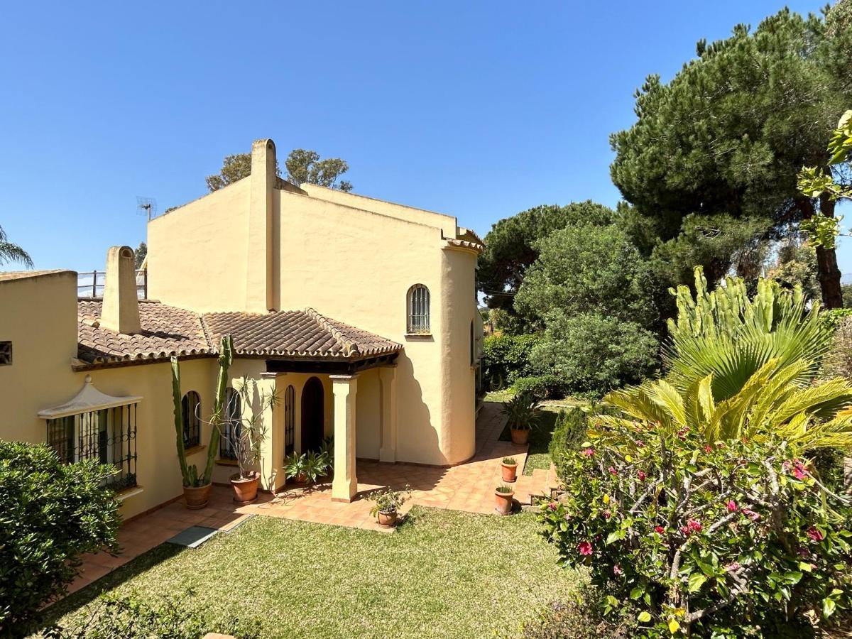 Villa Close To The Beach In Marbella Eksteriør billede