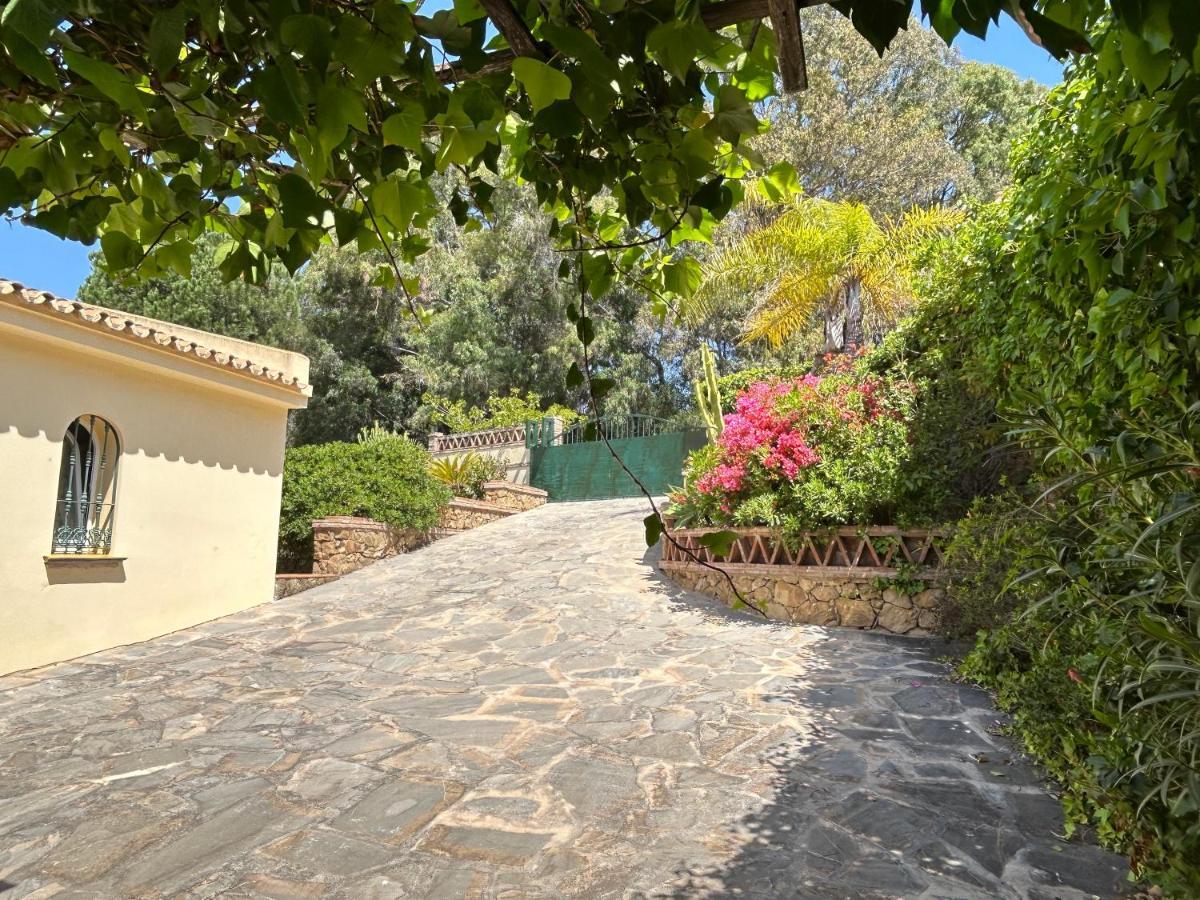 Villa Close To The Beach In Marbella Eksteriør billede
